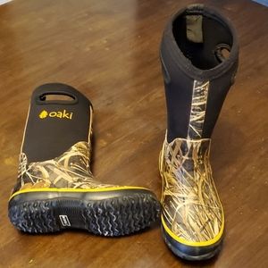 Oaki camouflage rain/snow boot